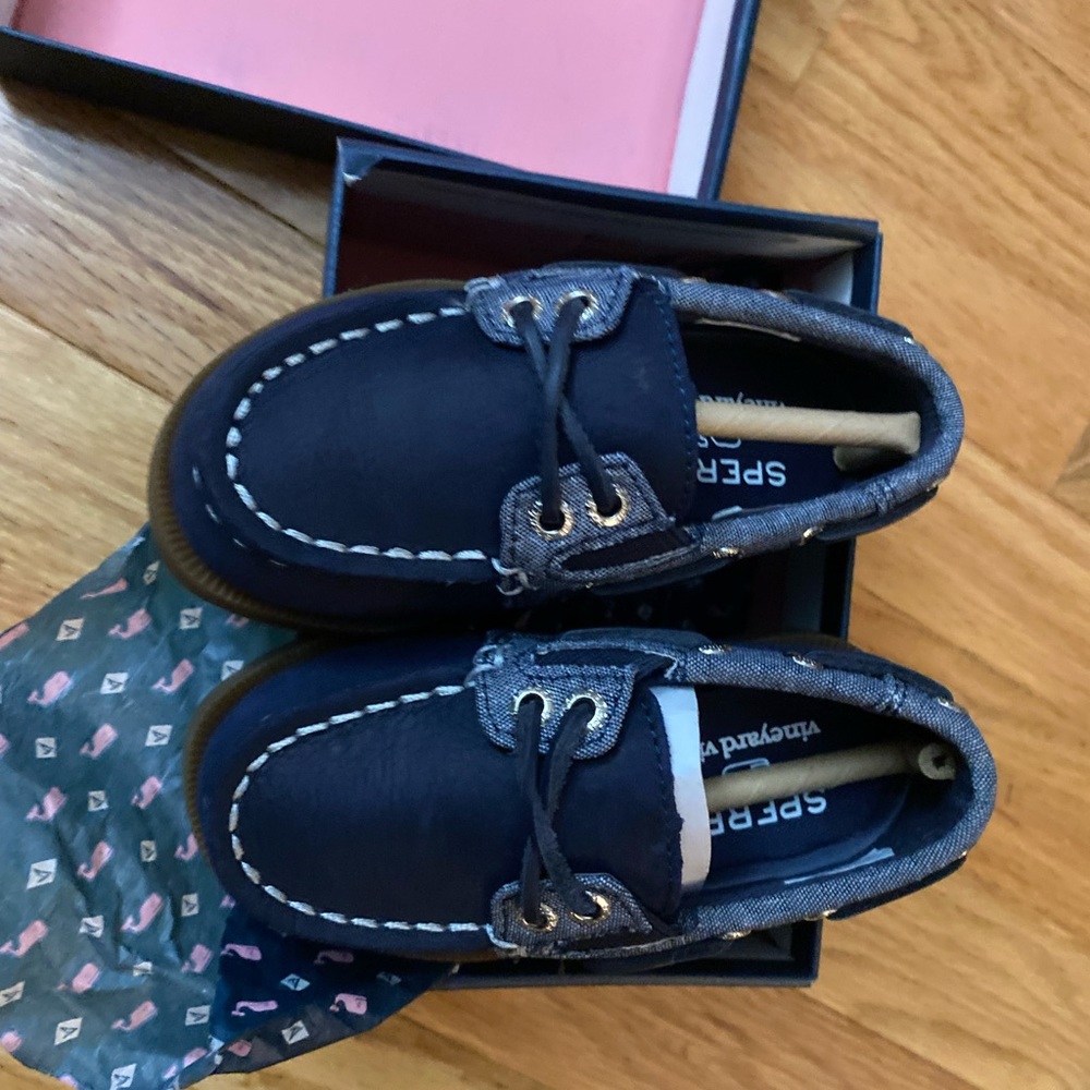Sperry, Vineyard Vines Colab boat shoes